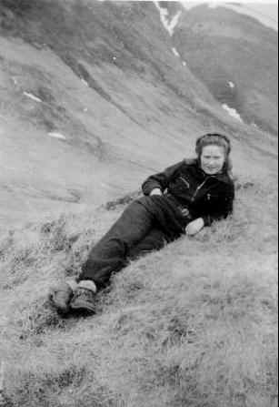 urest39.jpg (14836 bytes)