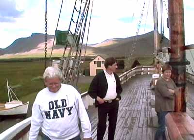 07.jpg (22967 bytes)