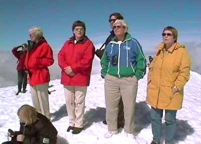 11.jpg (20159 bytes)