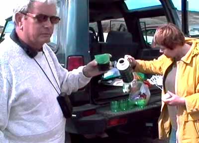 13.jpg (22588 bytes)