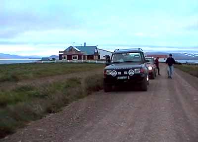 33.jpg (12618 bytes)