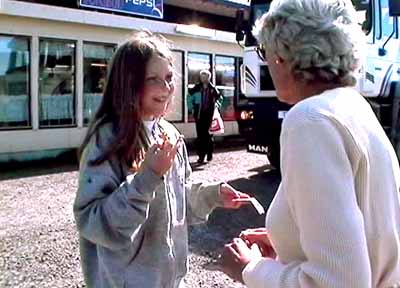 44.jpg (27144 bytes)