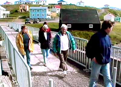 69.jpg (31367 bytes)