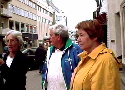 74.jpg (23223 bytes)