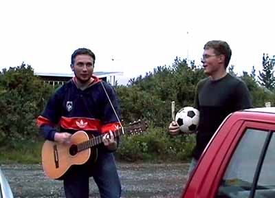 92.jpg (19892 bytes)