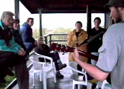 96.jpg (20338 bytes)