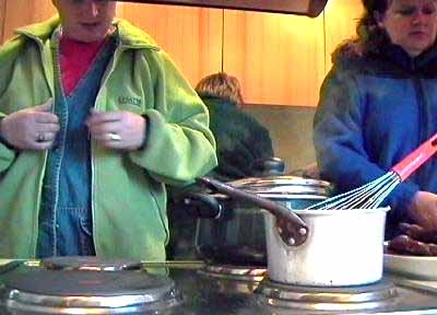 19.jpg (22845 bytes)